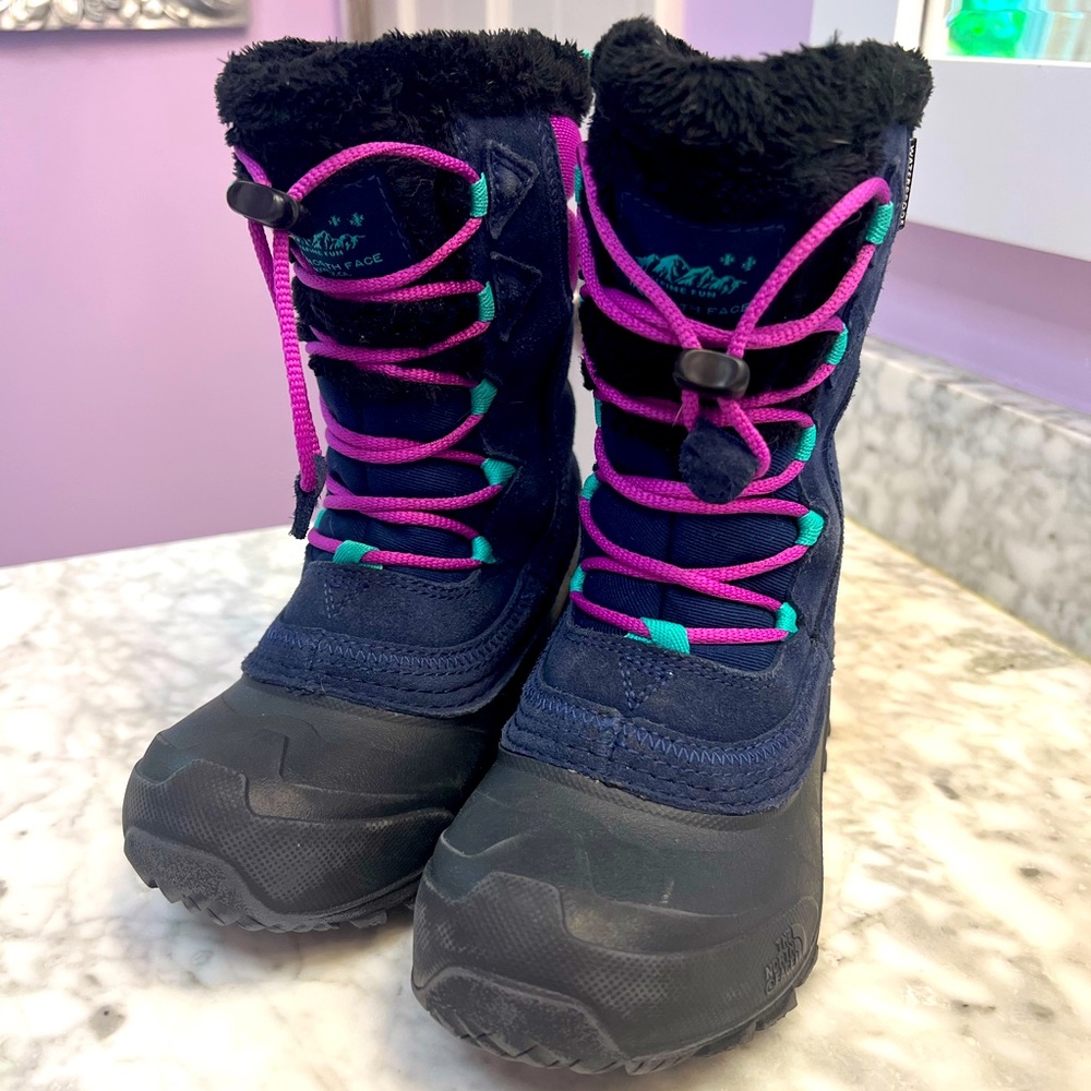 The North Face girls boot size 12